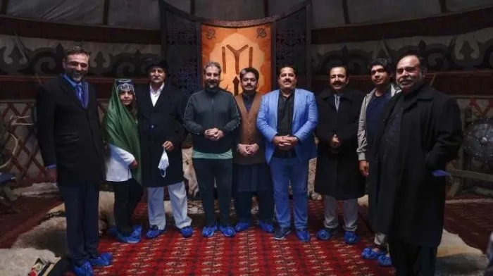 Pakistan Savunma Komisyonu’ndan Kuruluş Osman setine sürpriz ziyaret - 1