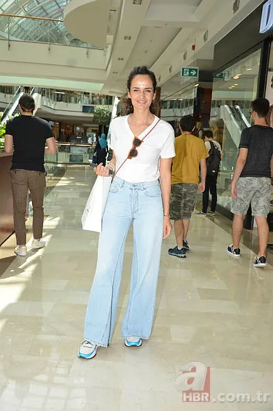 Selin Demiratar iş insanı sevgilisi Mehmet Ali Çebi ile sessiz sedasız evlendi! 5