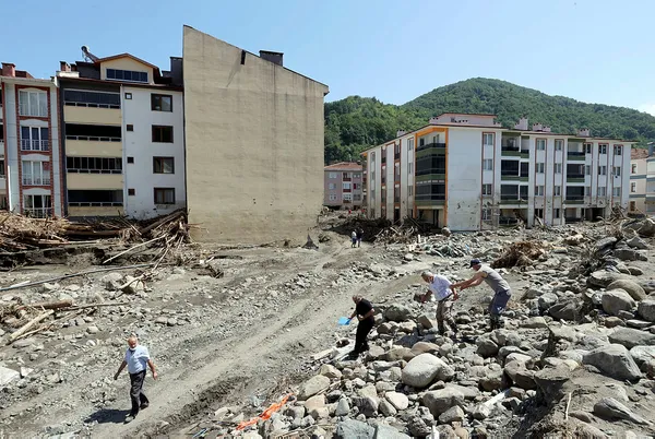 elektrik-faturalarina-3-ay-erteleme-enerji-ve-tabii-kaynaklar-bakani-fatih-donmezden-afet-bolgelerine-yonelik-aciklama-1629133865712.jpg Elektrik faturalarına 3 ay erteleme: Enerji ve Tabii Kaynaklar Bakanı Fatih Dönmez'den afet bölgelerine yönelik açıklama - 2