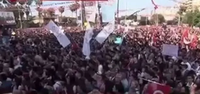 Mansur Yavaş’ın katıldığı mitingde HDP flamaları! Sözde milliyetçi Akşener ve Yavaş üç maymunu oynamaya devam ediyor