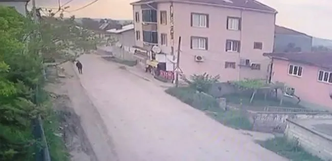 Bursa’da 16 yaşındaki katili panik halleri ve elindeki kesik yakalattı - 2