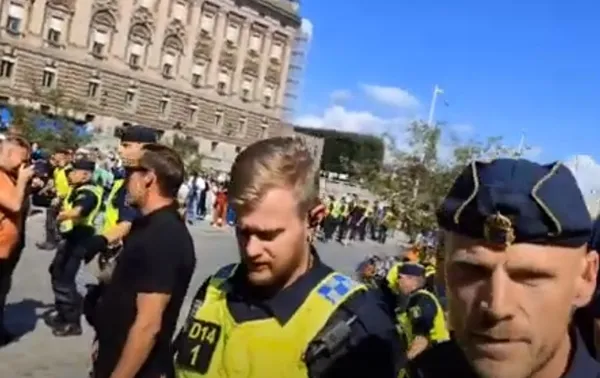 İsveç’te Kur’an-ı Kerim’e alçak saldırı! Yine başrolde o isim var