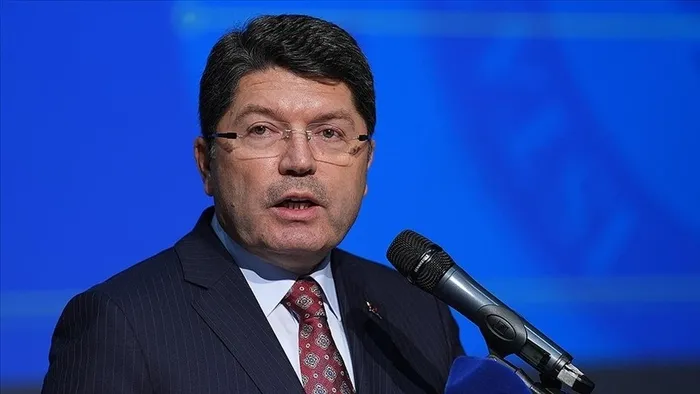 adalet-bakani-tunctan-chp-istanbul-il-kongresi-iptal-kararina-iliskin-aciklama-iddialar-ortada-itirafci-ifadel-1756897292654.jpeg (FOTO: AA )