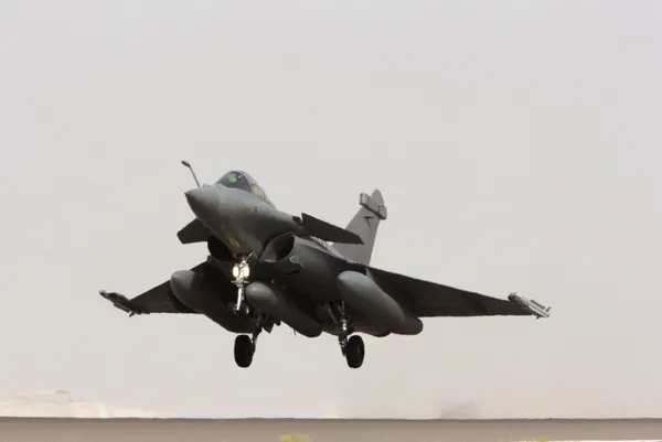 Yunanistan Fransa'nın eskimiş savaş jetlerine servet ödedi! - 4