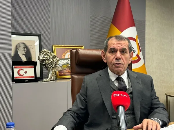 galatasaray-baskani-dursun-ozbekten-fenerbahce-baskani-ali-koca-bombardiman-derhal-istifa-etmeli-1707140260584.jpeg Galatasaray Başkanı Dursun Özbek'ten Fenerbahçe Başkanı Ali Koç'a bombardıman: Derhal istifa etmeli - 2