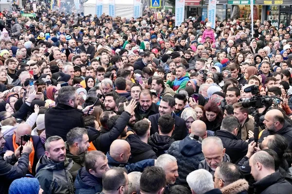 1707062146606.jpg Cumhur İttifakı İBB Başkan adayı Murat Kurum'dan vatandaşa müjde! Çekmeköy'e metro, gençlere 10 bin TL burs... - 1