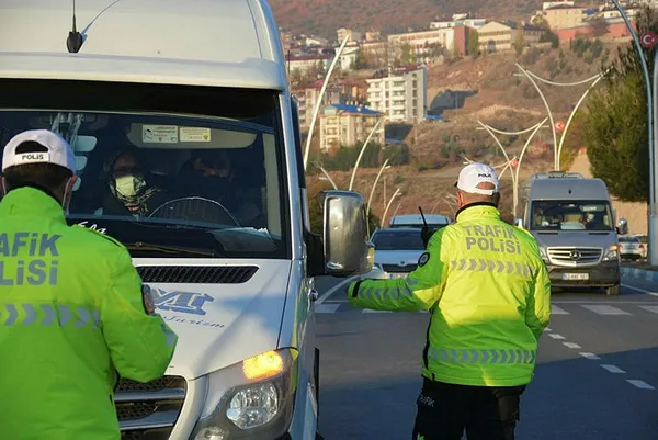 Son dakika: İçişleri Bakanlığı'ndan Güvenli Eğitim Uygulaması! 1184 kişi yakalandı - 6