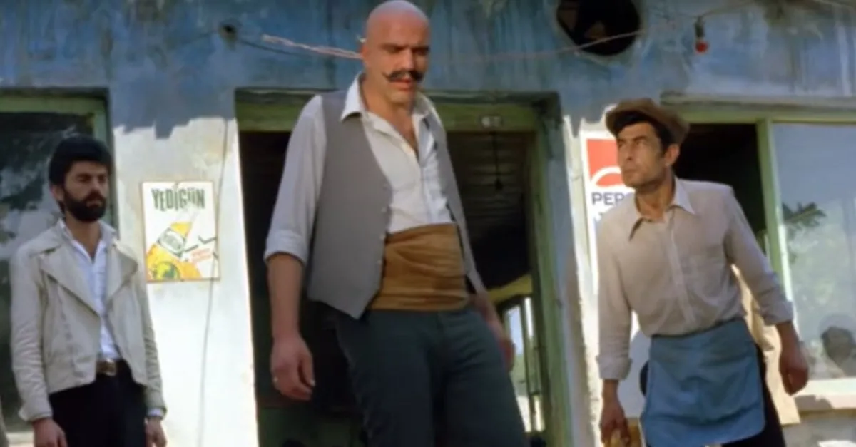 kemal sunal in oynadigi avanak apti oyuncusu yadigar ejder hayat hikayesiyle gozyaslarina bogdu