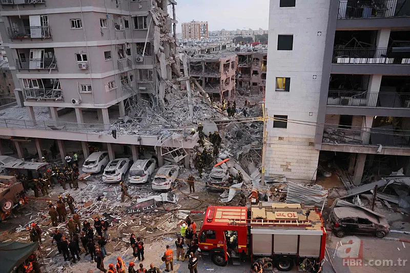 İran füzeleri Demir Kubbe’yi aştı! İsrail’de büyük yıkım | İsrailliler gerçekle yüzleşti 18