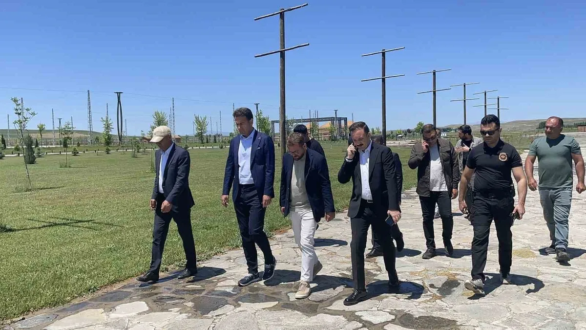 Malazgirt'te kutlama hazırlıkları başladı