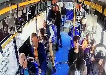 Adana'da otobüste taciz iddiası sonrası ortalık karıştı! Yolcular dövüp, polise teslim etti