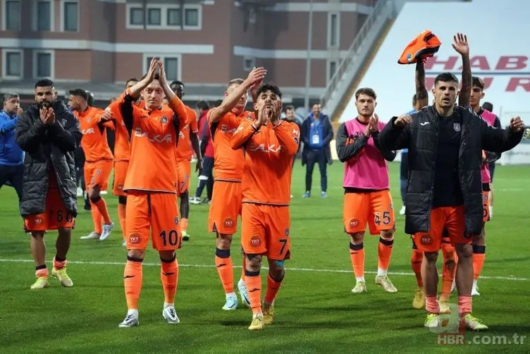 Süper Lig ekibine Almanya'dan talip! Başakşehir için ilk görüşme yapıldı 12