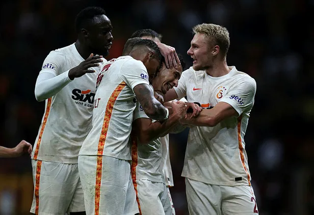 Marsilya Galatasaray maçı ne zaman, saat kaçta? 2021 UEFA Avrupa Ligi Marsilya GS maçı hangi kanalda, şifresiz mi? - 5