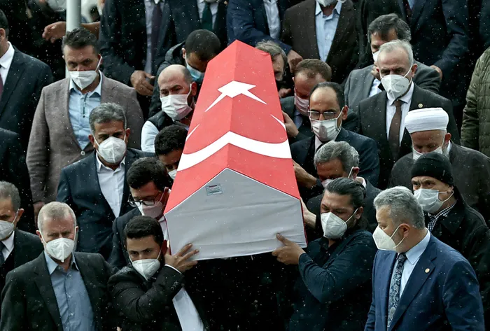 Son dakika: AK Partili İsmet Uçma son yolculuğuna uğurlandı! Cenaze törenine Başkan Erdoğan da katıldı