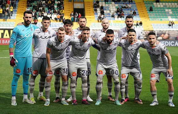 Medipl Başakşehir-Fenerbahçe maçı! Jesus'tan flaş Arda Güler kararı! Sürpriz ilk 11 tercihi - 5