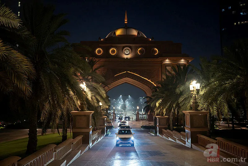 Başkan Erdoğan BAE Devlet Başkanı Al Nahyan'a TOGG hediye etti! Pamukkale beyazı ile Abu Dabi caddelerinde tur 11