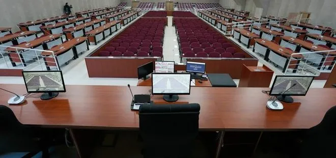 BÜROKRATLARA ESKORTLU KUMPAS!