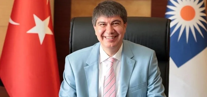 Menderes Türel kimdir, nereli? Cumhur İttifakı Antalya Büyükşehir Belediye Başkan adayı Menderes Türel nereli?