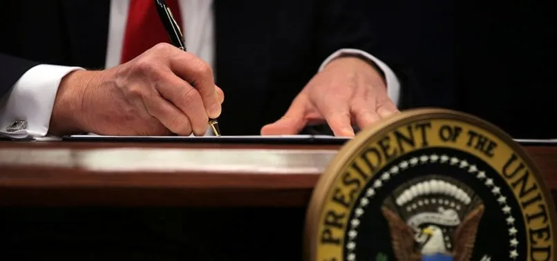 TRUMP MÜLTECİ VE GÖÇMENLERİ İLGİLENDİREN KARARI İMZALADI