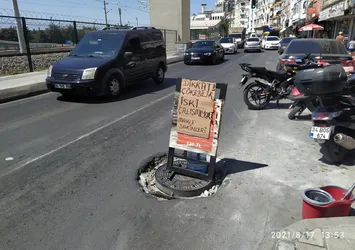 Küçükçekmece’de İSKİ’ye pankartlı tepki