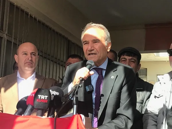 CHP'li Mehmet Kızıldaş zehir zemberek sözlerle partisinden istifa etti: Özgür Özel namus ve şeref sözü vermişti - 1