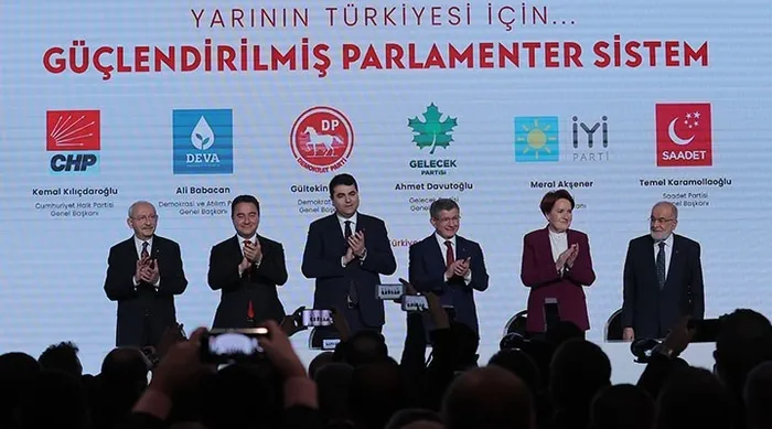 Başkan Erdoğan'dan 6'lı masa etrafında birleşen muhalefete sert sözler: Yarım düzine muhteris - 1