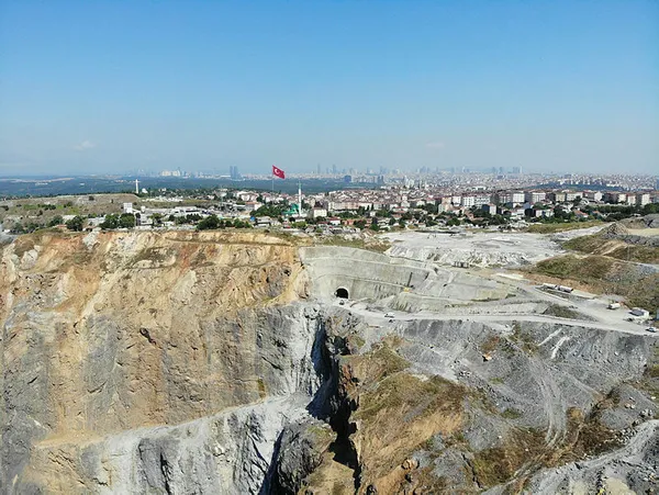 Kuzey Marmara Otoyolu’nda sona gelindi | Dünyada bir ilk olan 4 şeritli yol... - 2