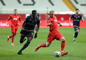 Beşiktaş 1 - 0 Başakşehir (MAÇ SONUCU - ÖZET)