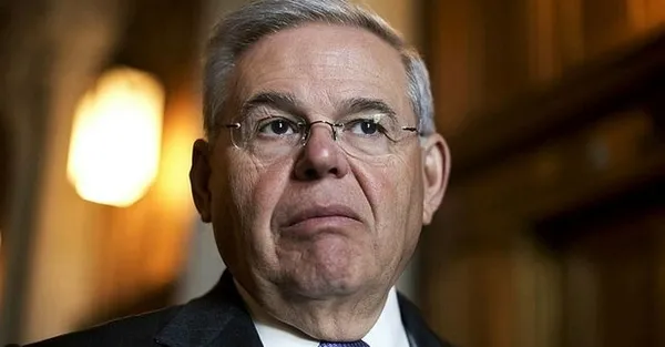 Yunan yanlısı ABD’li senatör Bob Menendez bir kez daha Türkiye’yi alçakça hedef aldı