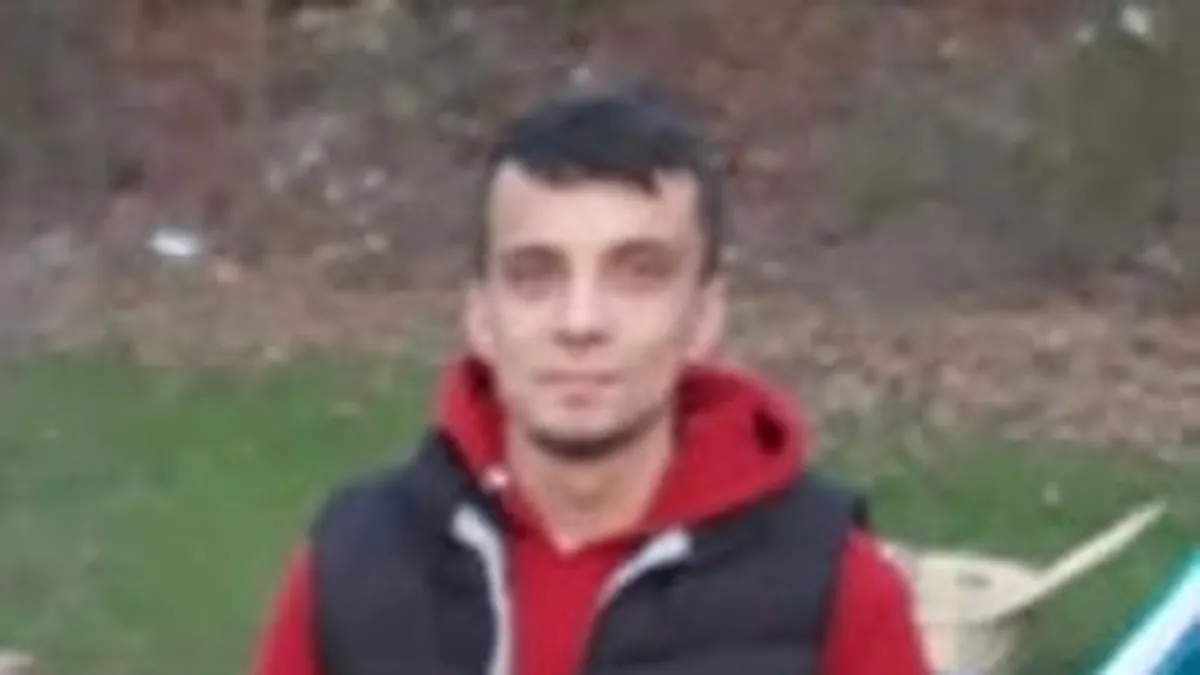 3 aylık hamile eşini bıçaklayıp öldürdü