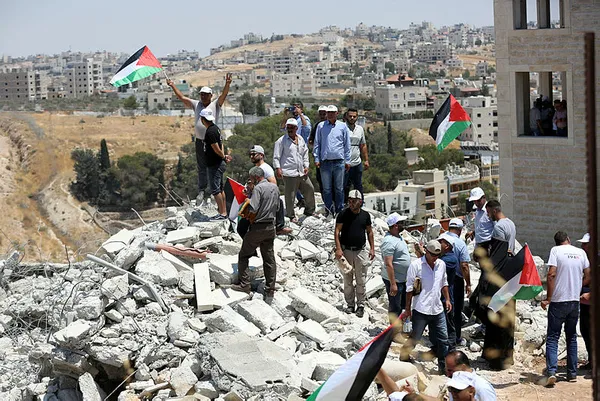 İngiliz parlamenterlerden Doğu Kudüs çıkışı!