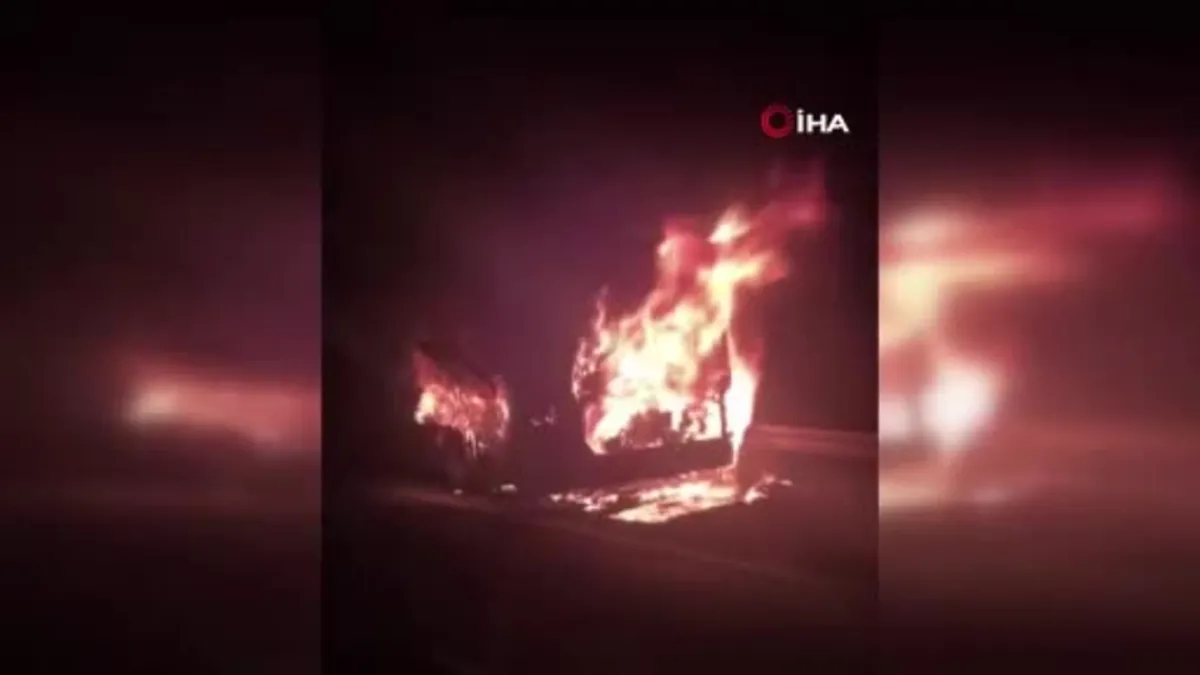 Ankara'da yolcu otobüsü alev alev yandı