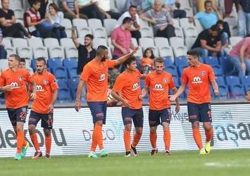 Kasımpaşa’yı geçen Başakşehir ligin yeni lideri