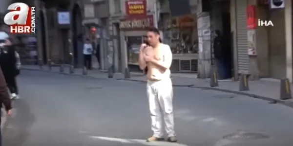 istanbulun-gobeginde-akilalmaz-goruntuler-ispanyol-turist-yari-ciplak-halde-ortaligi-birbirine-katti-1682753644333.jpg