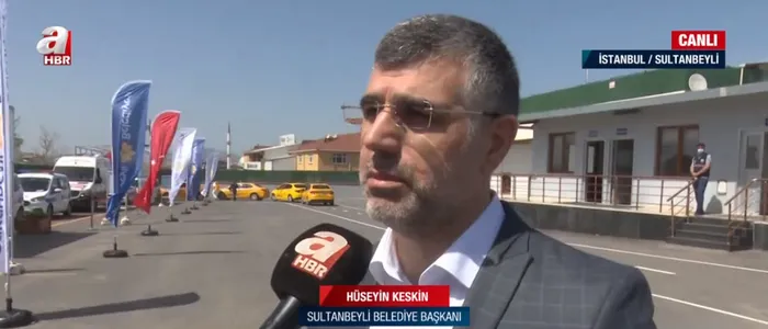 Sultanbeyli’de dezenfeksiyon tüneli kuruldu! Taksi ve minibüsler dezenfekte ediliyor