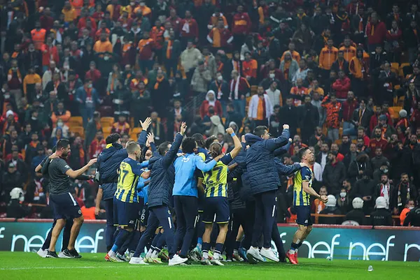 Galatasaray: 1 - Fenerbahçe: 2 MAÇ SONUCU | Fenerbahçe'den derbi zaferi