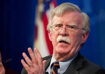 Trump Bolton'ın fişini çekiyor