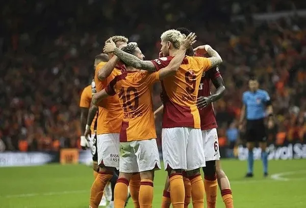 canli-i-galatasaray-alanyaspor-canli-anlatim-sari-kirmizililar-evinde-galibiyeti-yakaladi-1700935423232.jpeg MAÇ SONUCU: Galatasaray 4 - 0 Alanyaspor | Sarı kırmızılılar evinde galibiyeti yakaladı - 6