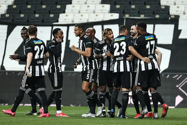 Ajax Beşiktaş maçı ne zaman, saat kaçta? UEFA Şampiyonlar Ligi Ajax BJK maçı hangi kanalda yayınlanacak?