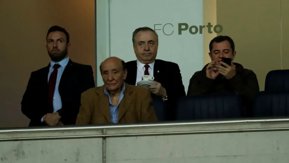 UEFA'dan yeni yaptırım tehlikesi! Galatasaray ile yapılan anlaşma yeniden incelenecek