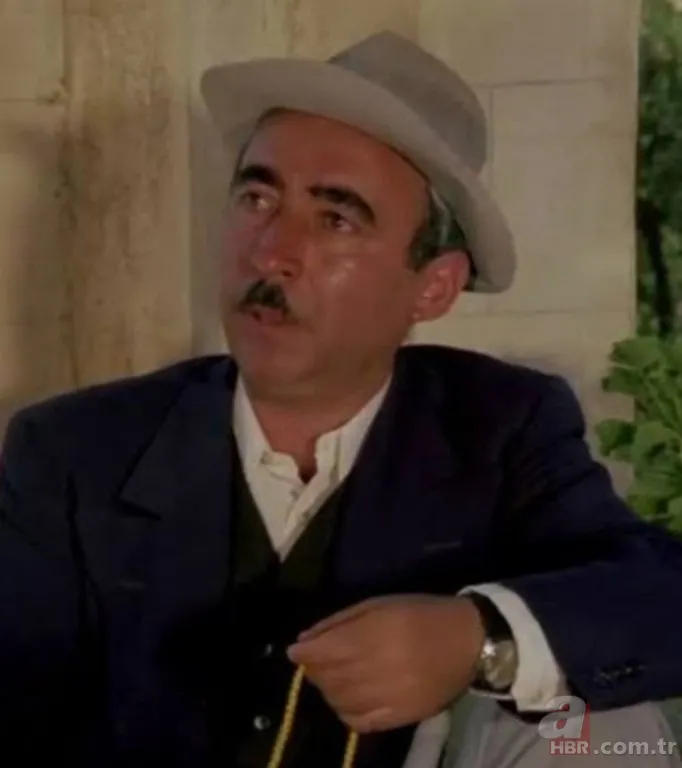 Kibar Feyzo'nun Maho Ağa'sı Şener Şen'in kardeşi bakın hangi oyuncuymuş! Abisi gibi o da ünlü... 3