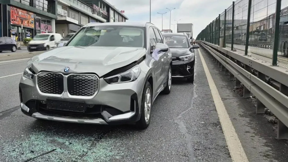 Beylikdüzü'nde kaza! 3 kişi yaralandı