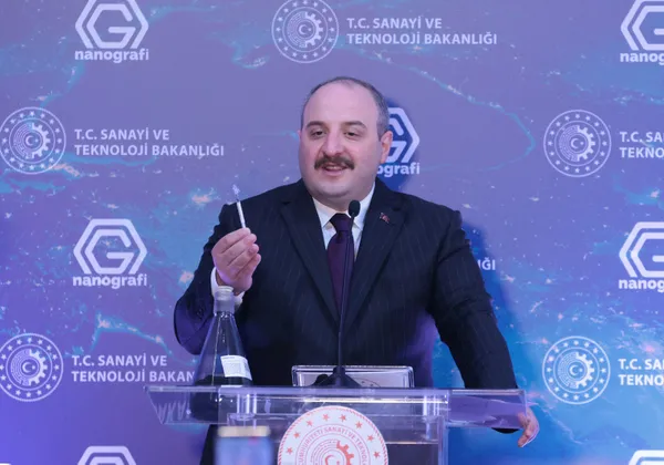 Son dakika | Sanayi ve Teknoloji Bakanı Mustafa Varank müthiş gelişmeyi açıkladı! Türkiye üretti! Çelikten 200 kat daha güçlü