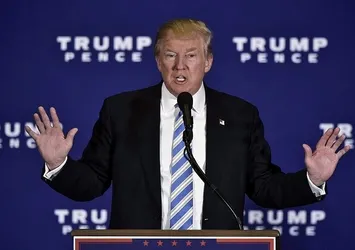 Donald Trump'tan FETÖ'ye tokat gibi yanıt