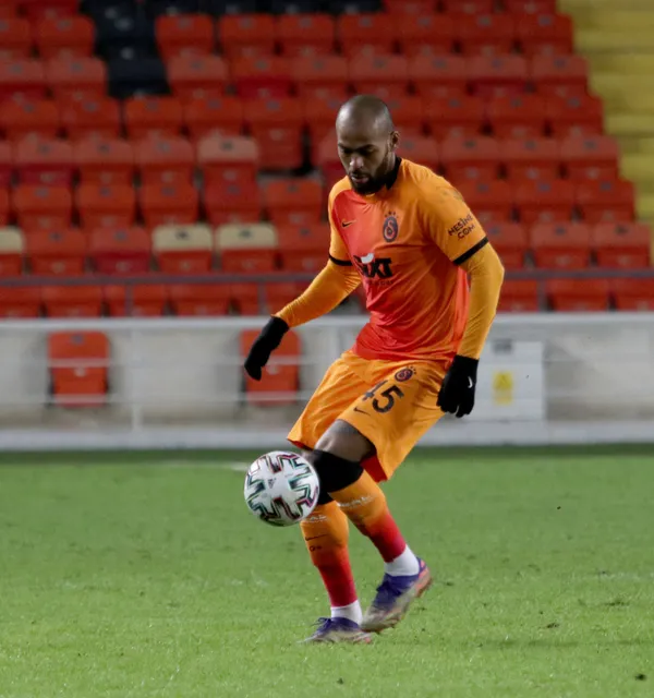 Son dakika Galatasaray haberleri | Marcao’da sıcak gelişme! Yönetim rakamı belirledi