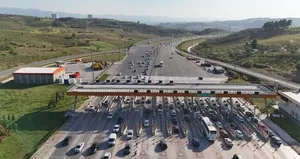 Otoyollarda tatil rekoru! 21 milyonu aştı