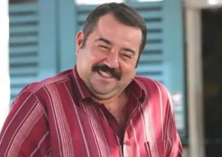 Bomba aşk iddiası! Ata Demirer’den açıklama geldi