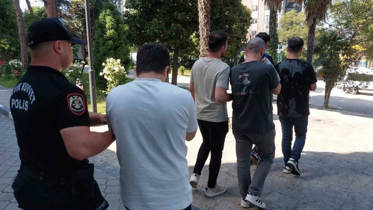 43 kişinin gözaltına alındığı müstehcenlik operasyonunda 3 kişi daha tutuklandı