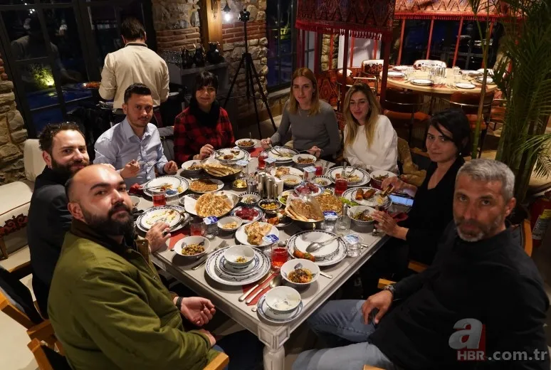 Ateş Kuşları’nın oyuncuları ve ekibi iftarda buluştu! 2