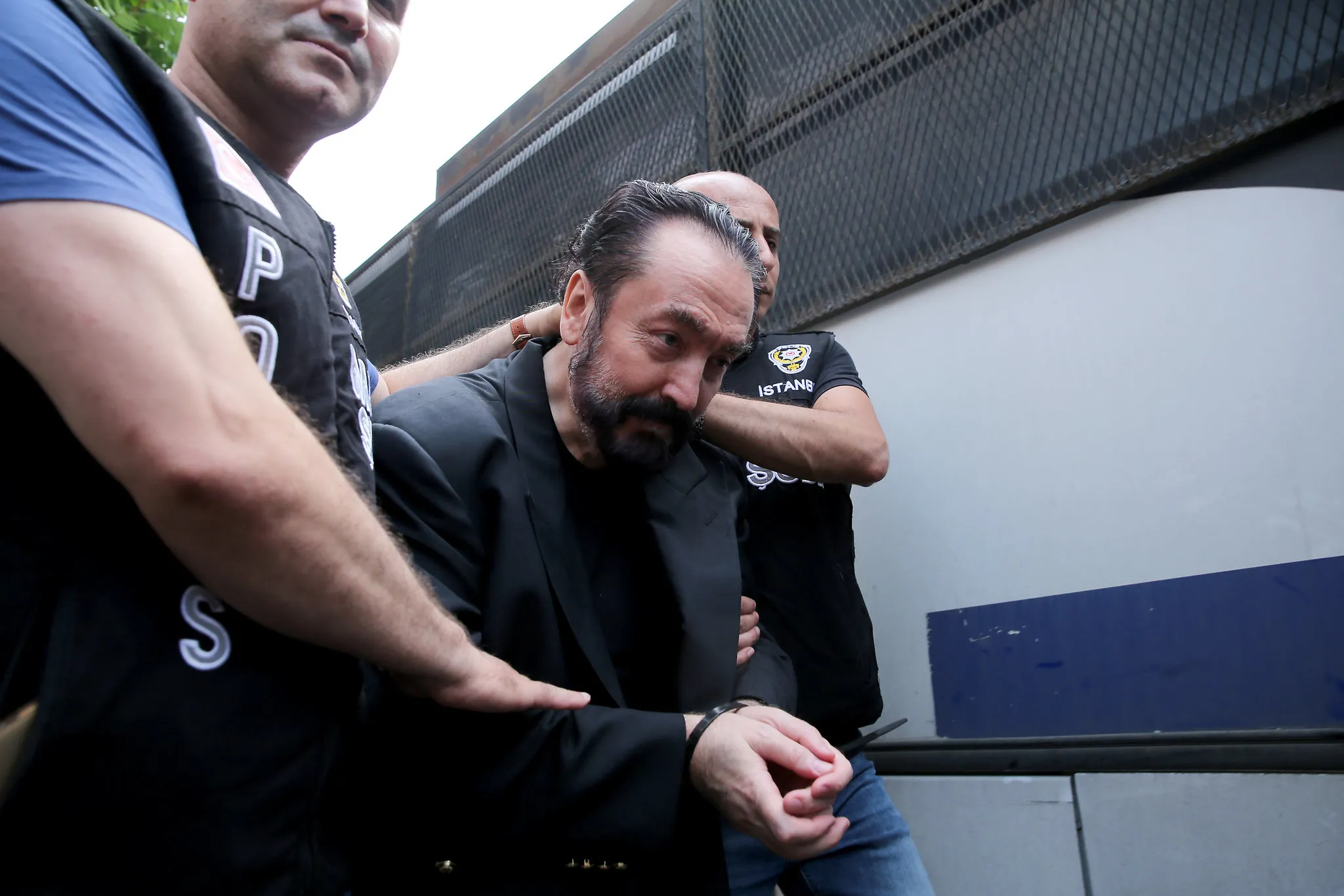 Adnan Oktar itirafçı oluyor iddiası